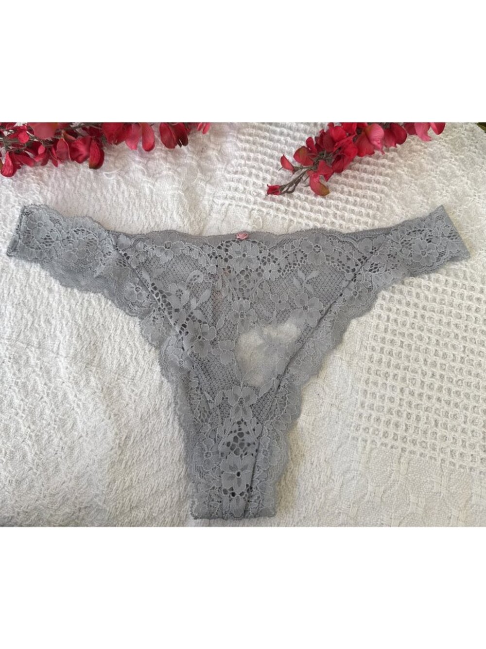 VICTORIA'S SECRET M DREAM ANGELS BLUE GRAY LACE WIDE STRING THONG PANTIES NWT